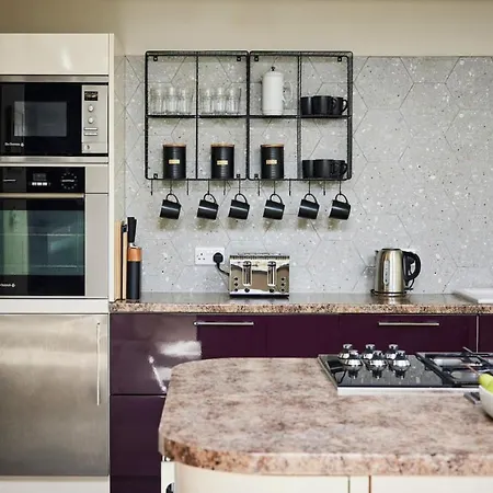 Lux Near Pannett Park/cinder Trail *