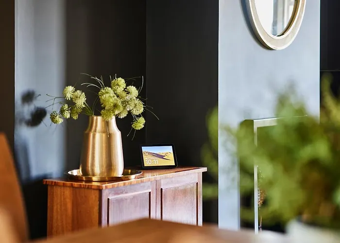 בית נופש Lux Near Pannett Park/cinder Trail