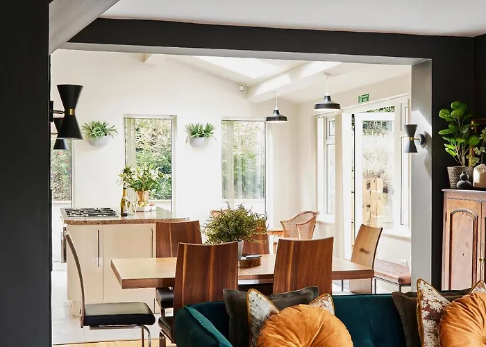 Lux Near Pannett Park/cinder Trail